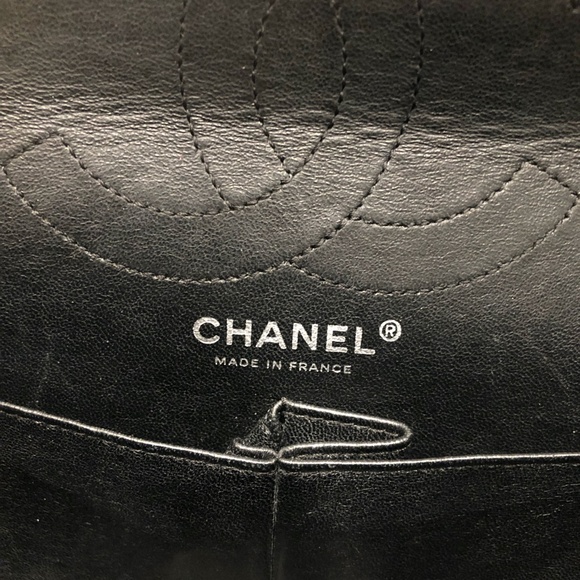 【60MK】Chanel Black Hardware Reissue Bag Sku# 82981 (Gently Used) - Picture 11 of 12